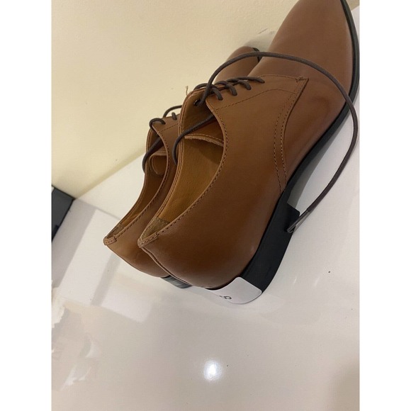 MEN\'S EXPRESS Leather Cap Toe DRESS SHOES BROWN Size 9 US main image 4